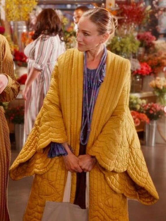 S02 And Just Like That Sarah Jessica Parker Yellow Scalloped Coat