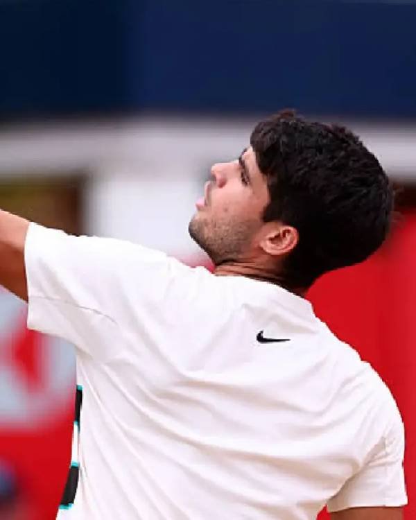 Carlos Alcaraz 2025 Queen’s Club Final T-Shirt