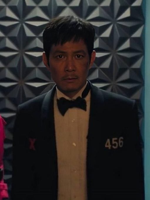 Squid Game S3 Seong Gi-hun Black Tuxedo